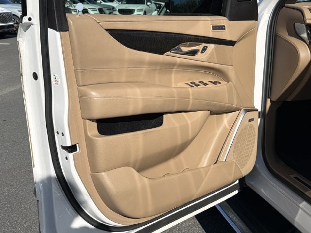 2019 Cadillac Escalade Platinum Edition
