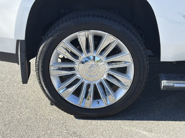 2019 Cadillac Escalade Platinum Edition