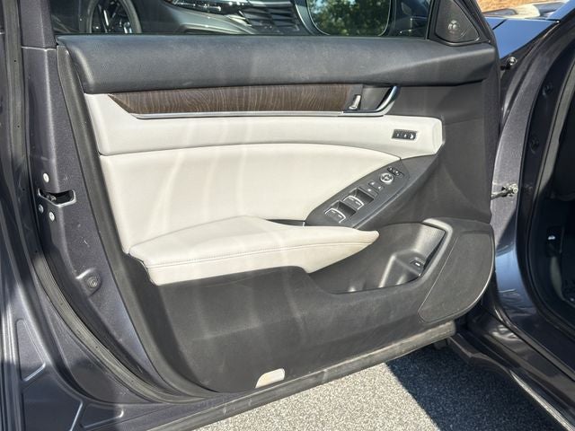 2018 Honda Accord Touring 2.0T