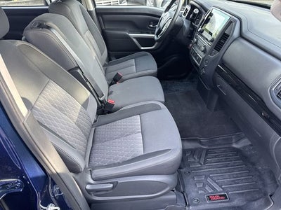 2024 Nissan Titan SV
