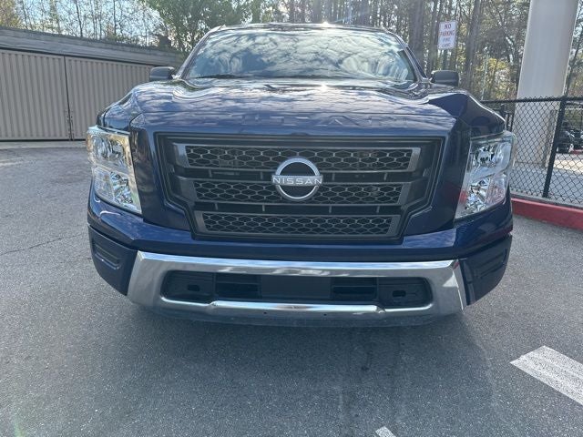 2024 Nissan Titan SV