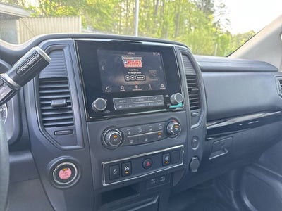 2024 Nissan Titan SV