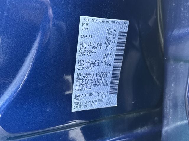 2024 Nissan Titan SV