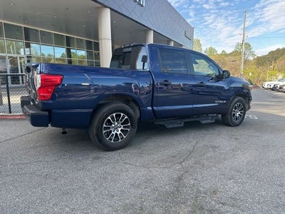 2024 Nissan Titan SV