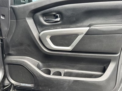 2017 Nissan Titan XD SL