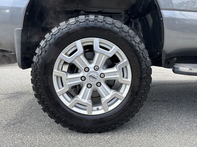 2017 Nissan Titan XD SL