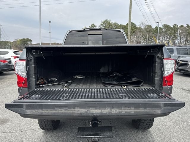 2017 Nissan Titan XD SL