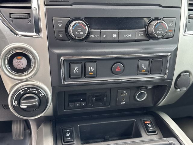 2017 Nissan Titan XD SL