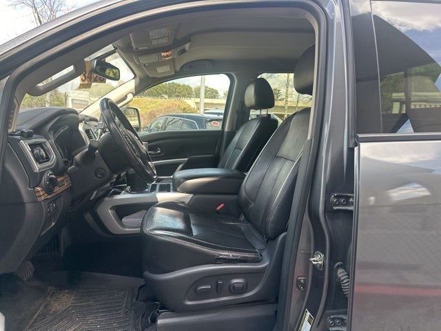 2017 Nissan Titan XD SL