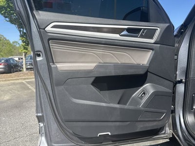 2021 Volkswagen Atlas 3.6L V6 SE w/Technology