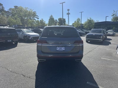 2021 Volkswagen Atlas 3.6L V6 SE w/Technology