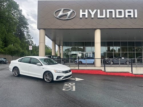 2018 Volkswagen Passat 2.0T R-Line