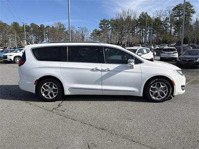 2020 Chrysler Pacifica Limited