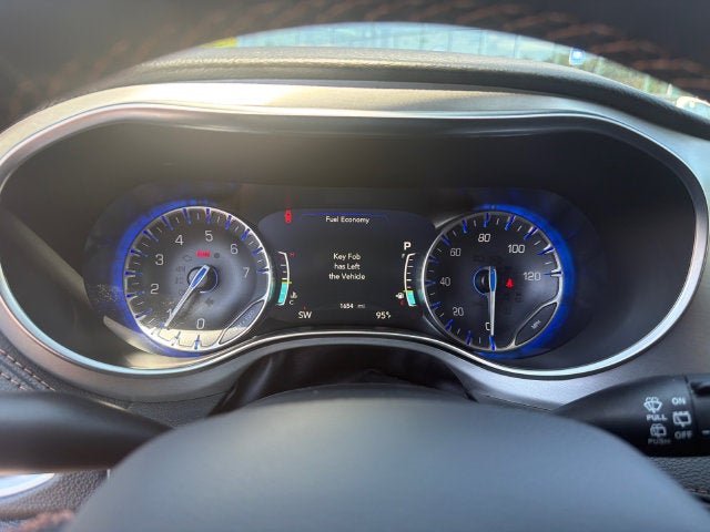 2026 Chrysler Pacifica Pinnacle