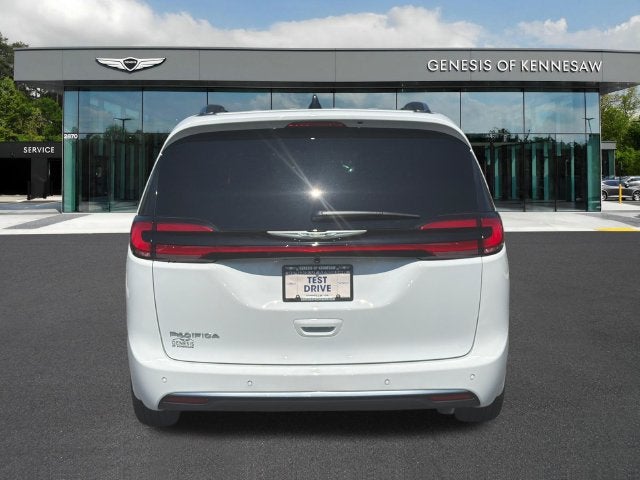 2026 Chrysler Pacifica Pinnacle