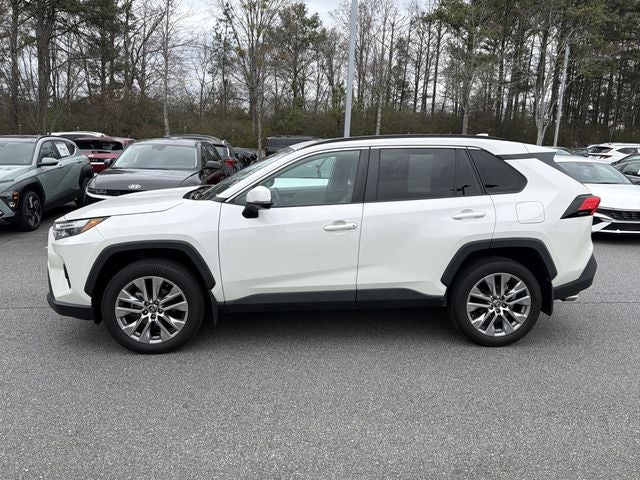 2022 Toyota RAV4 XLE Premium