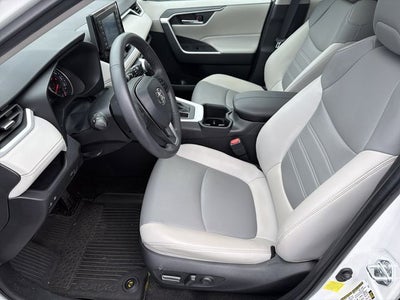 2022 Toyota RAV4 XLE Premium