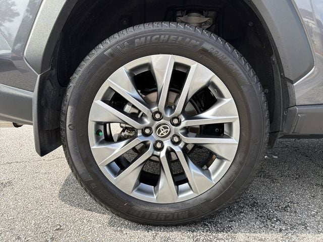 2024 Toyota RAV4 XLE Premium