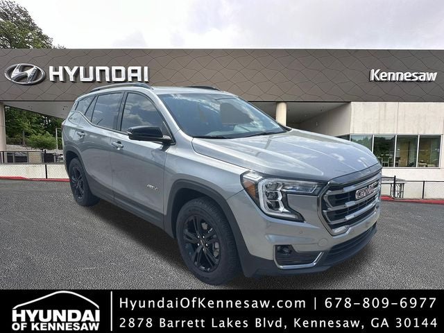 2023 GMC Terrain AT4