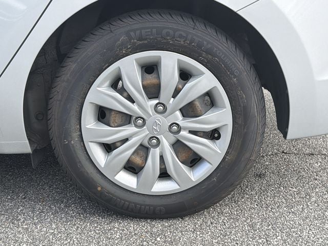 2022 Hyundai ACCENT SE