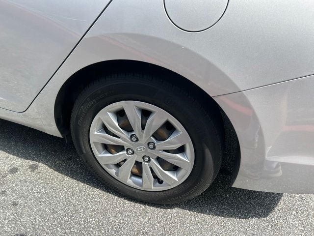 2022 Hyundai ACCENT SE