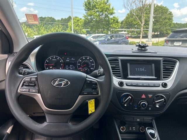 2022 Hyundai ACCENT SE