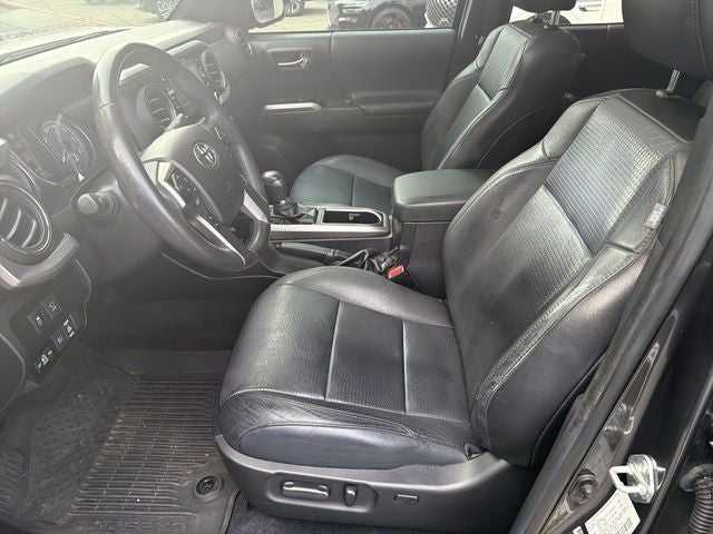 2022 Toyota Tacoma Limited V6
