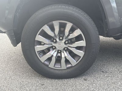 2022 Toyota Tacoma Limited V6