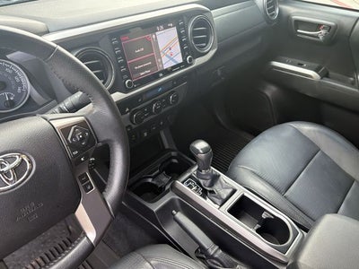 2022 Toyota Tacoma Limited V6