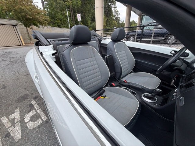 2016 Volkswagen Beetle 1.8T Denim