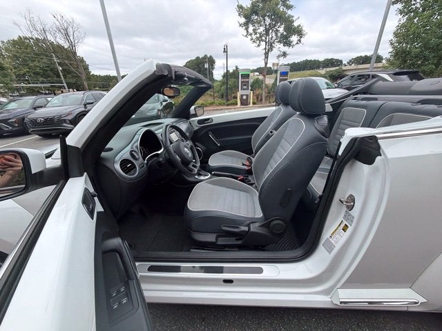 2016 Volkswagen Beetle 1.8T Denim
