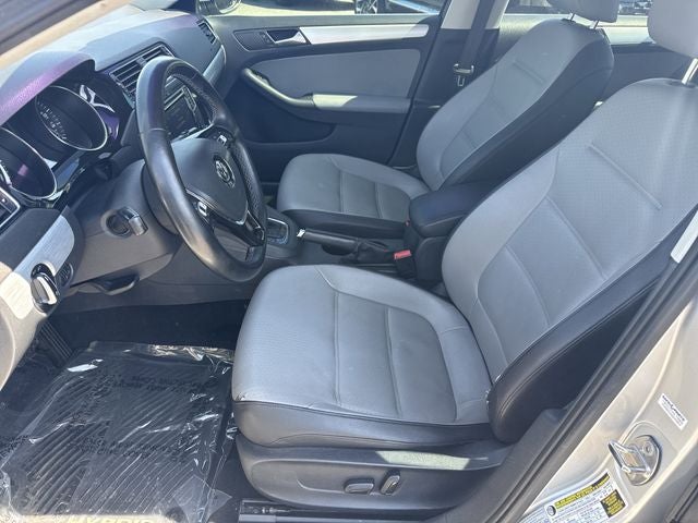 2016 Volkswagen Jetta Hybrid SEL Premium