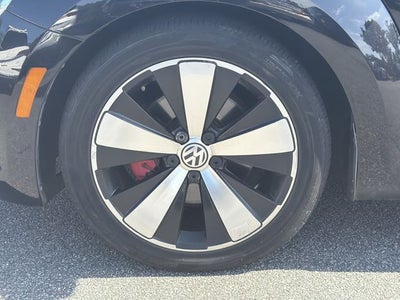 2013 Volkswagen Beetle 2.0 TSi