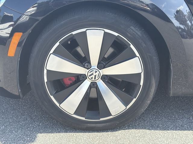 2013 Volkswagen Beetle 2.0 TSi
