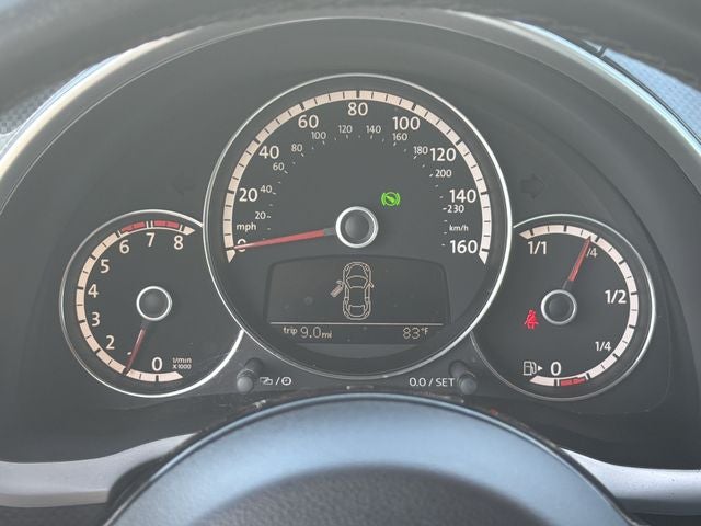 2013 Volkswagen Beetle 2.0 TSi