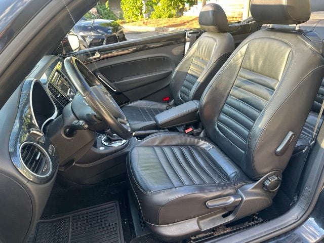 2013 Volkswagen Beetle 2.0 TSi