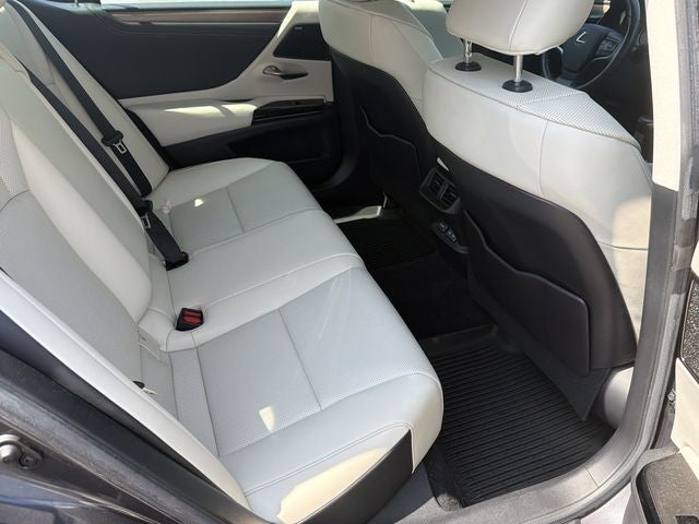 2023 Lexus ES 350