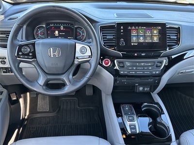 2019 Honda Pilot Touring 8 Passenger