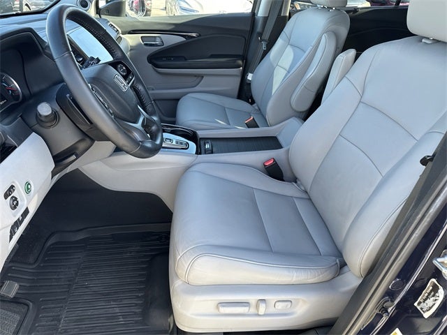 2019 Honda Pilot Touring 8 Passenger