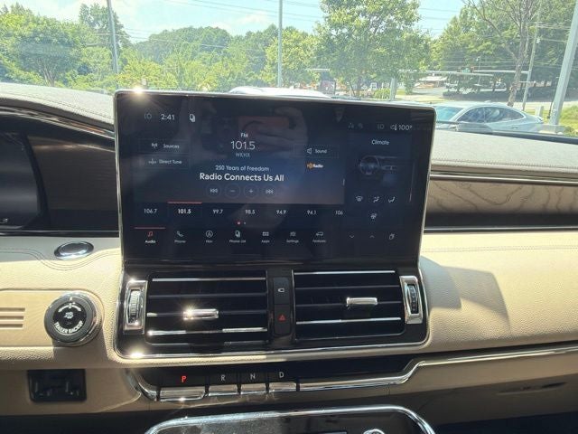 2022 Lincoln Navigator L Reserve