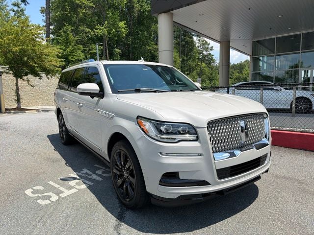 2022 Lincoln Navigator L Reserve