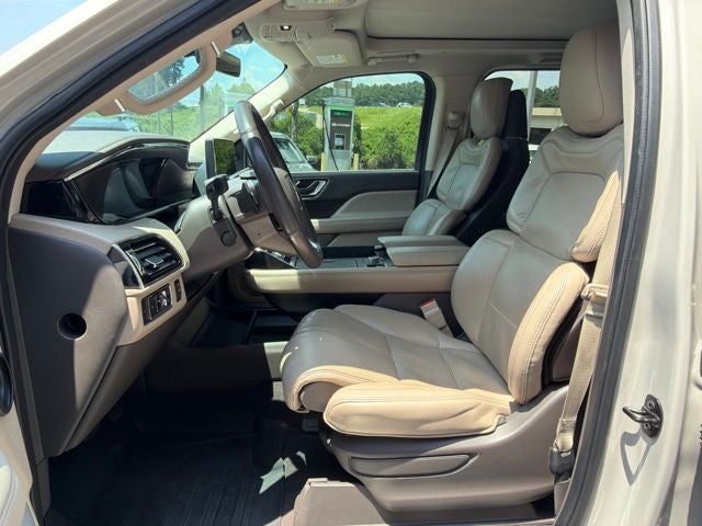 2022 Lincoln Navigator L Reserve