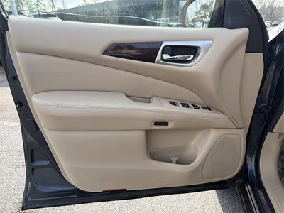 2014 Nissan Pathfinder SL