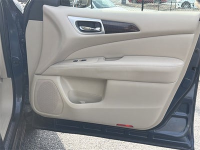 2014 Nissan Pathfinder SL