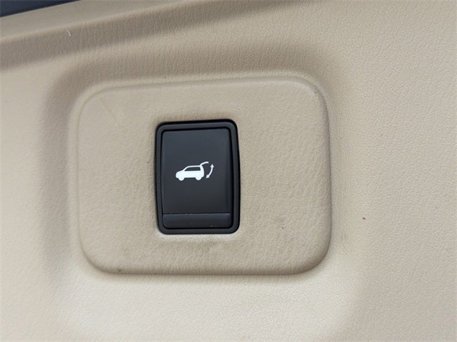 2014 Nissan Pathfinder SL