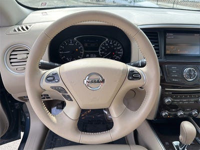 2014 Nissan Pathfinder SL