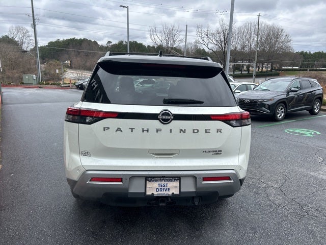 2022 Nissan Pathfinder Platinum