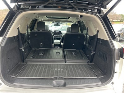 2022 Nissan Pathfinder Platinum