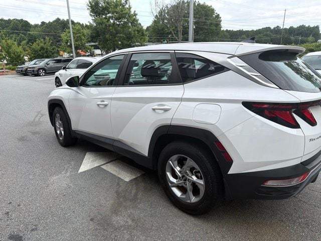 2023 Hyundai TUCSON SE