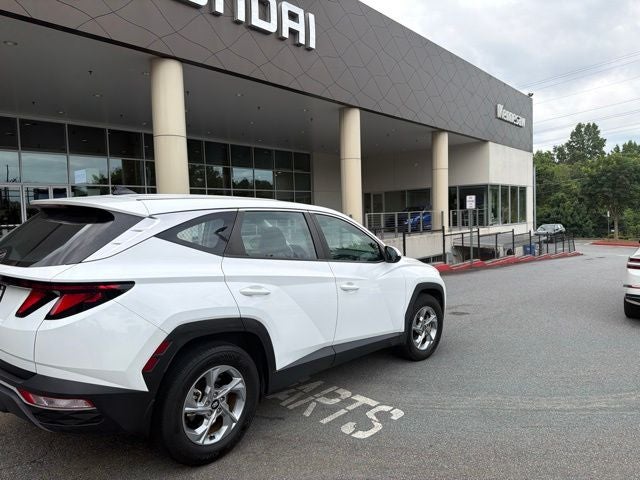 2023 Hyundai TUCSON SE